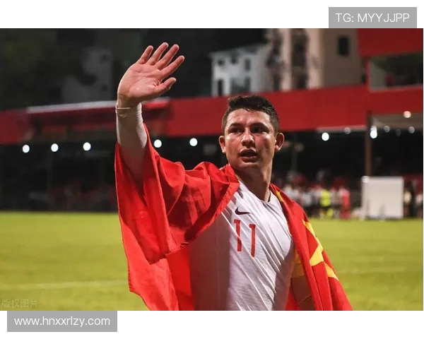 穆西亚拉首次恢复有球训练戴维斯即将回归合练状态