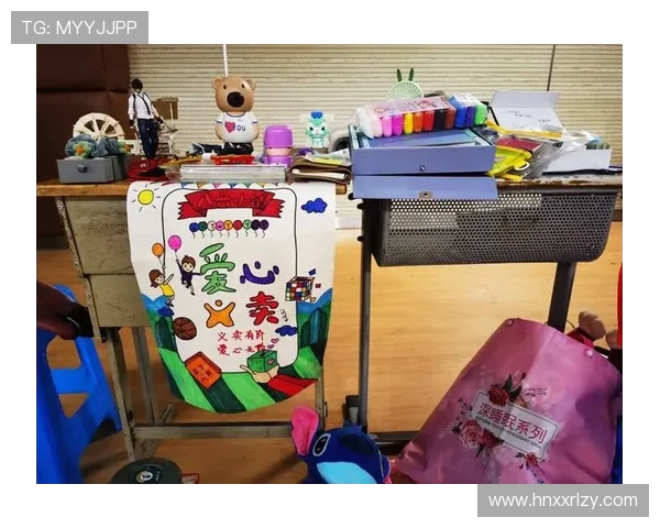 佩顿二世携手公益快闪活动免费发放食品杂货传递爱心温暖